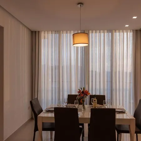 Stunning 3bed With Views By Homely *