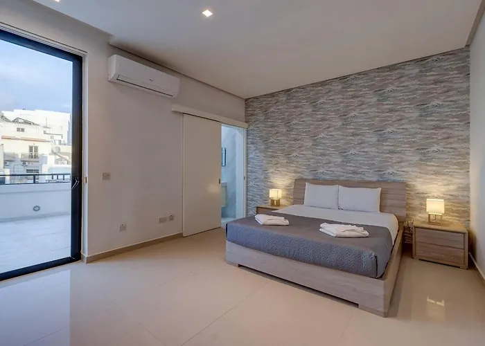 Stunning 3bed With Views By Homely Mellieħa